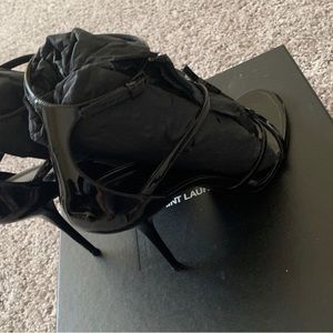 CASSANDRA SANDALS IN PATENT LEATHER size 42